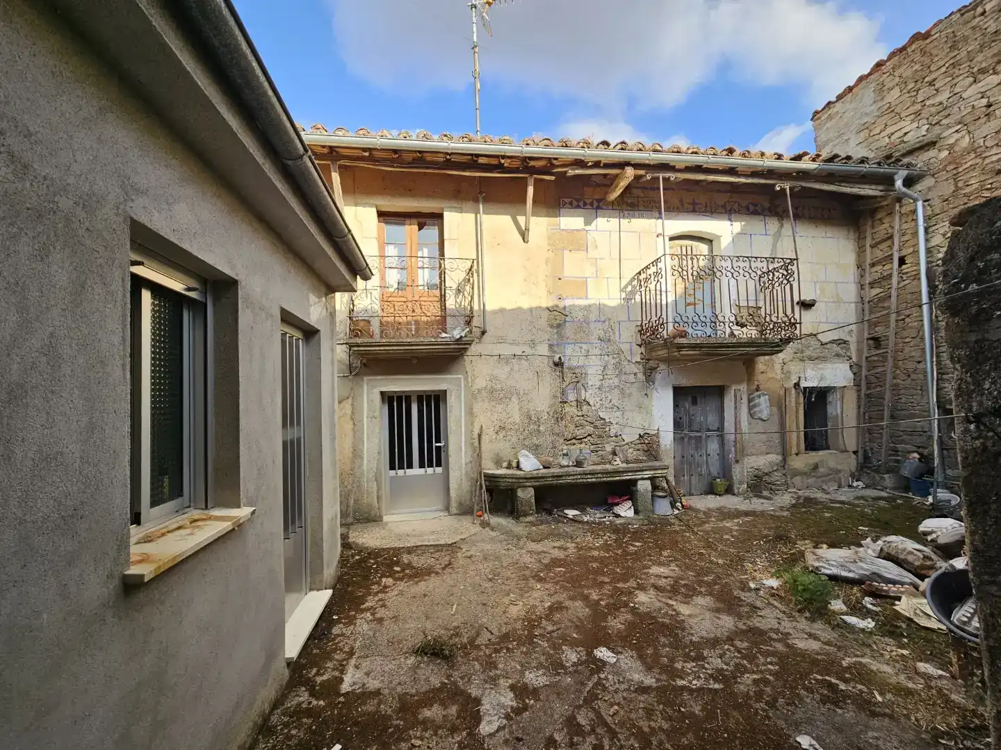 Exterior view of Flat for sale in Cerezal de Peñahorcada, Salamanca