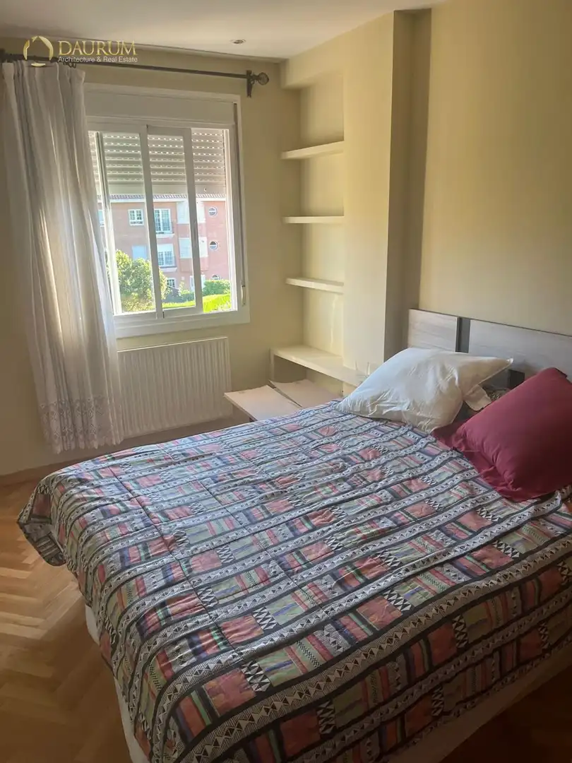 Piso en venta en Principe de Asturias, Centro