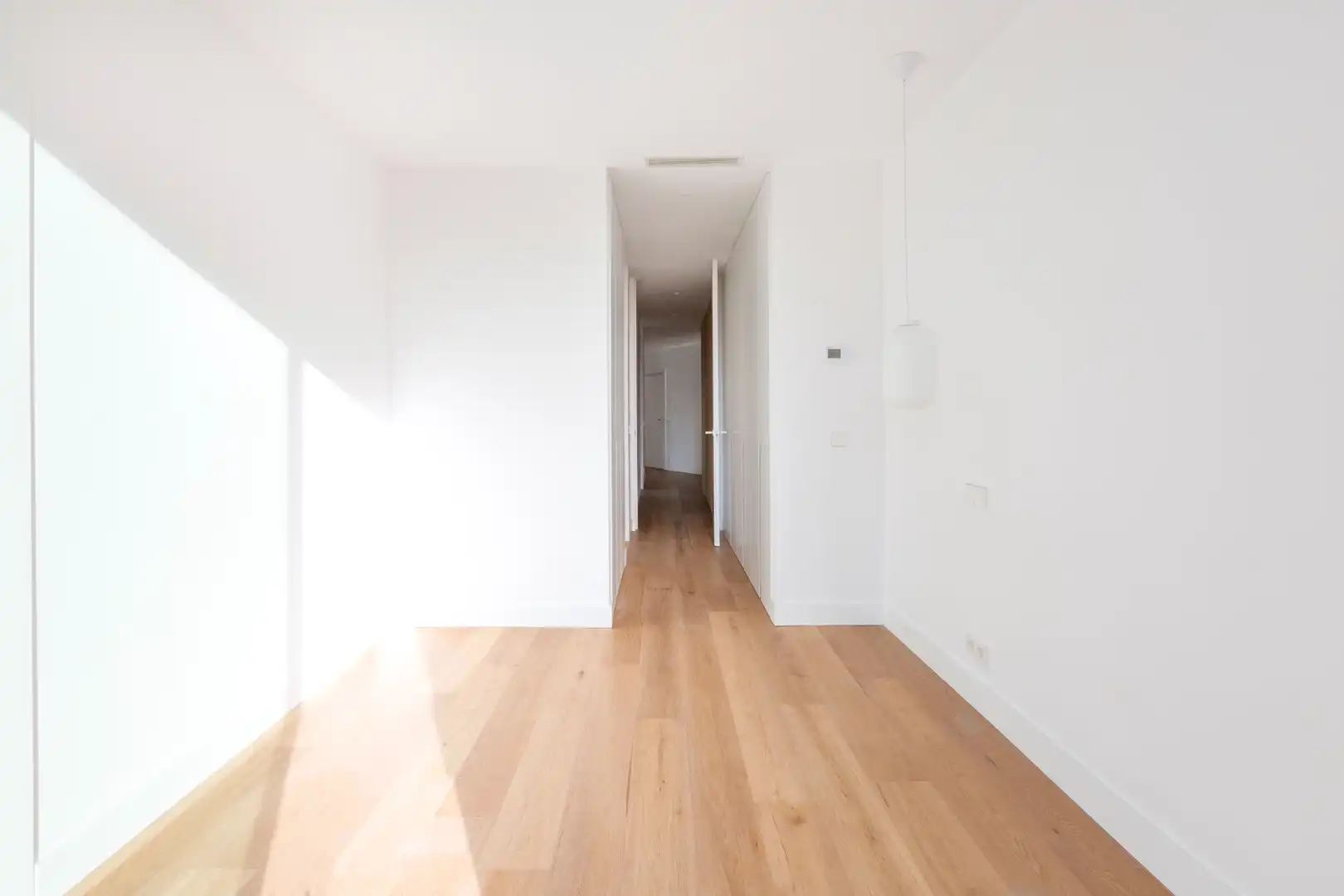 Attic for rent in Madrid  with Air Conditioner, Heating and Storage room