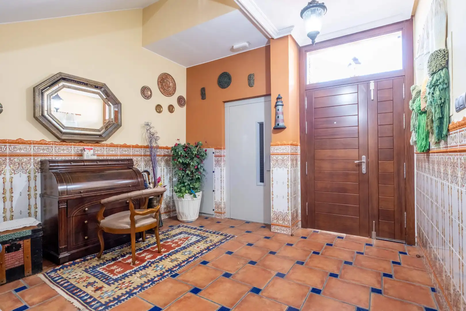 Houses for sale in Zaragoza  with Air Conditioner and Heating