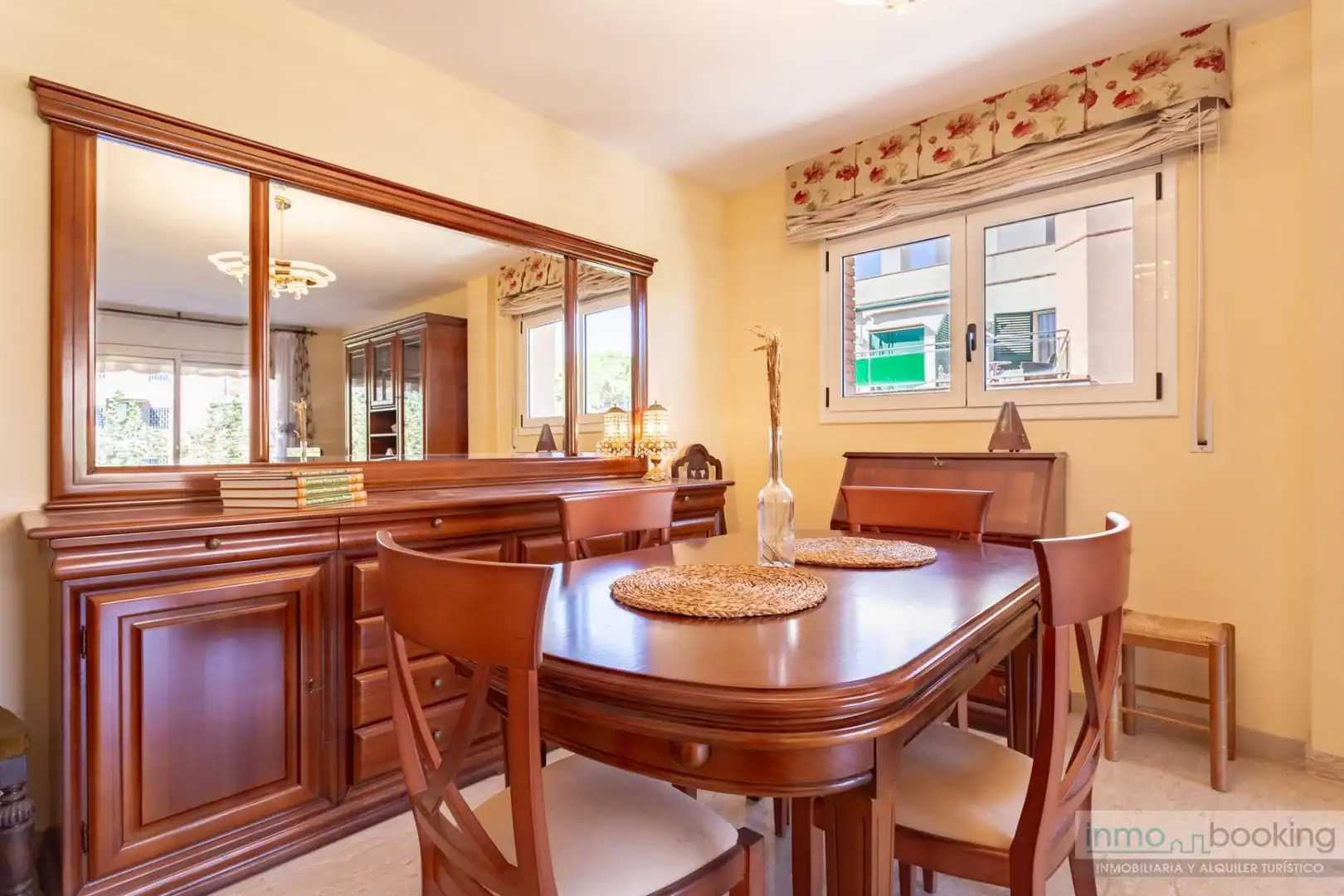 Dining room of Apartments for sale in Platja de Ponent