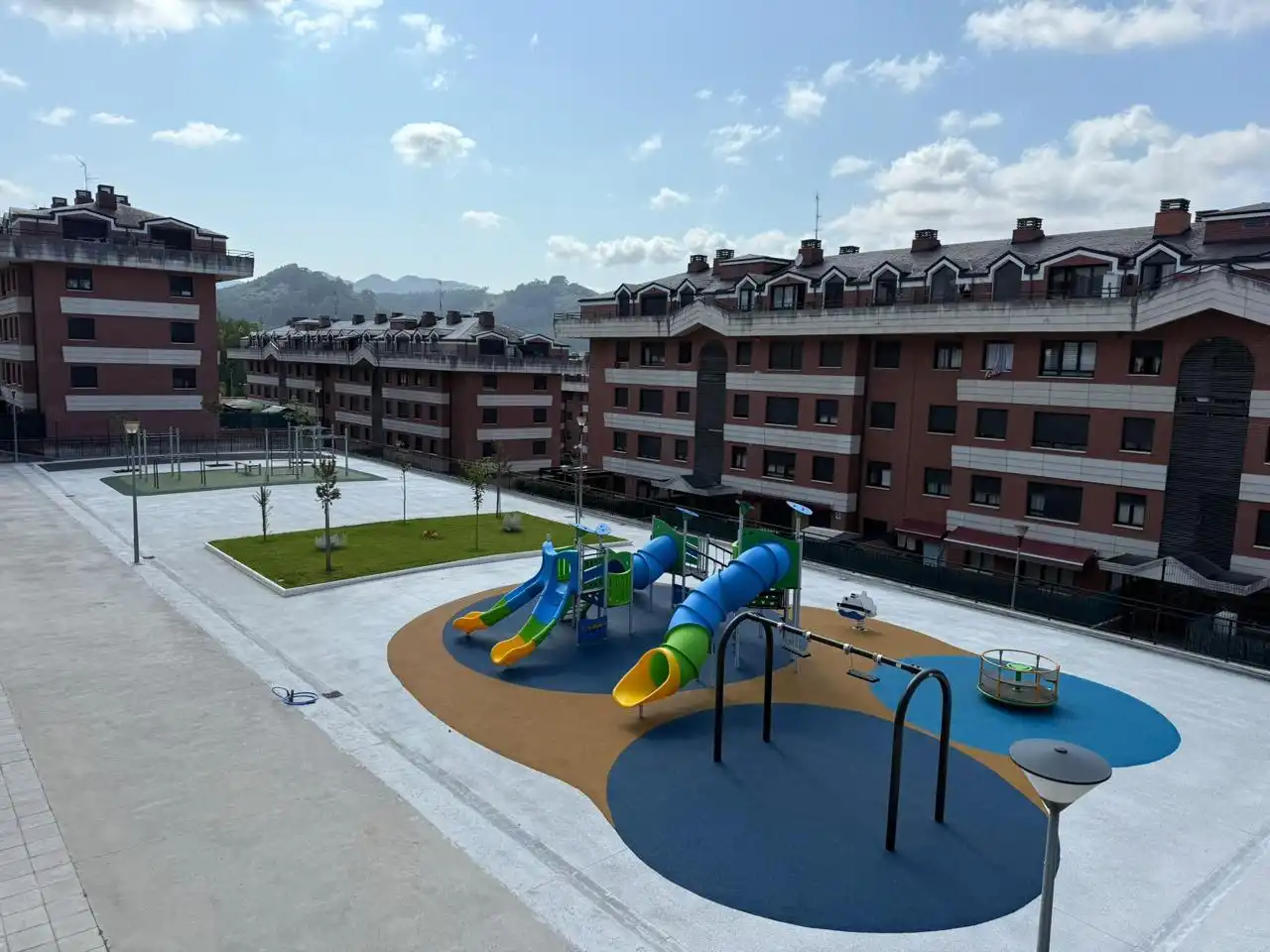 Exterior view of Flat for sale in Castro-Urdiales  with Heating, Furnished and Community pool