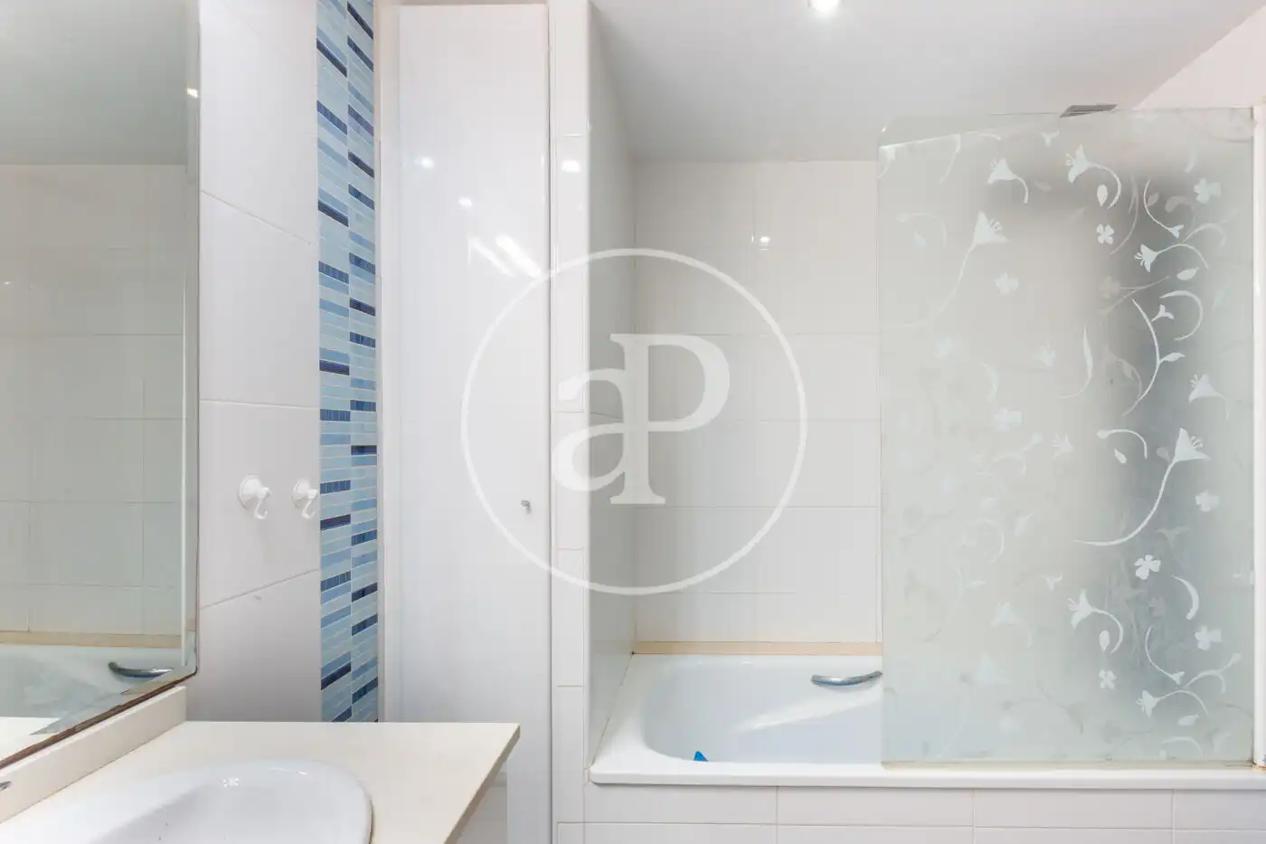 Baño de Piso en venta en Alboraya con Aire acondicionado, Calefacción y Jardín privado