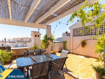 Bungalow con piscina en venta en El Moncayo - El Pòrtic