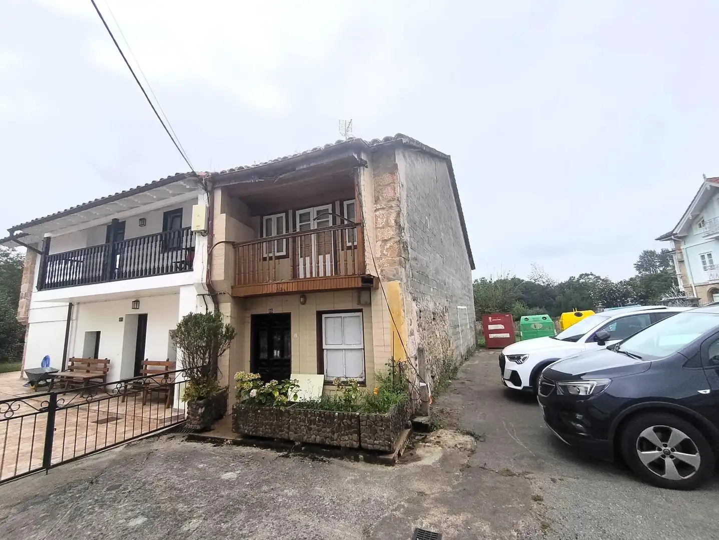 Adossat en venda a Santa María de Cayón