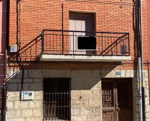 Vista exterior de Casa o xalet en venda en Villanubla amb Terrassa i Balcó