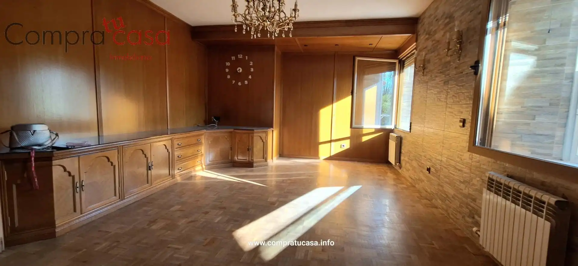 Sala d'estar de Pis en venda en Segovia amb Parquet, Traster i Alarma