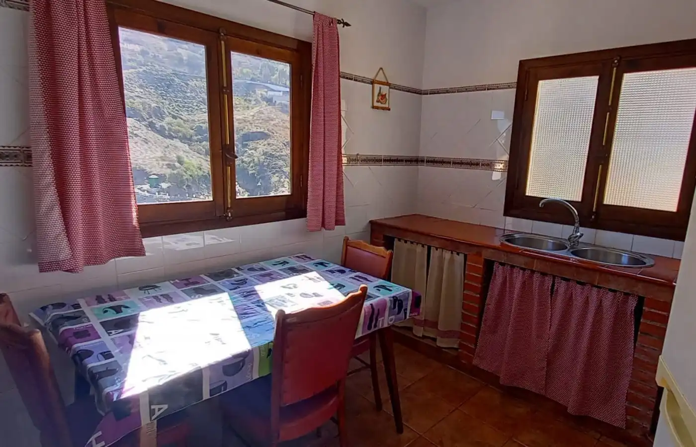 Kitchen of Country homes for sale in Cútar  with Private garden, Terrace and Storage room