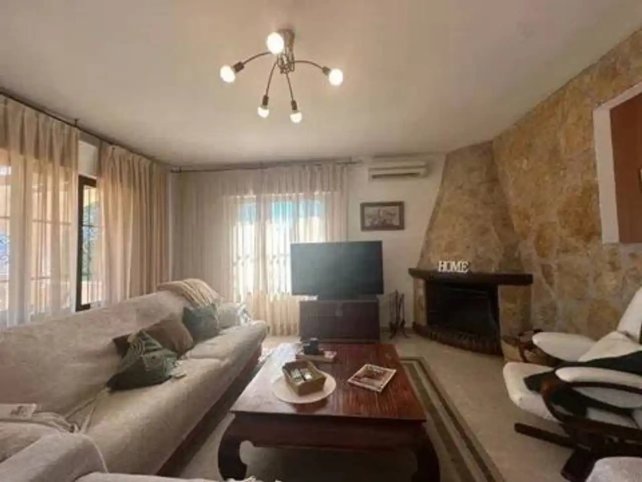 Sala de estar de Casa o chalet en venta en L'Alfàs del Pi con Terraza