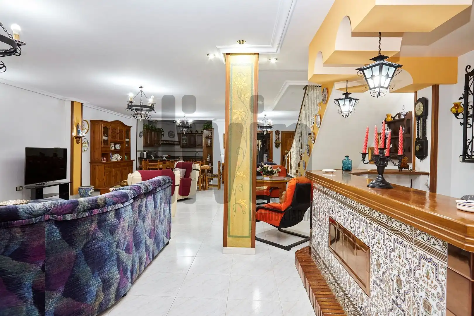 Sala de estar de Casa o chalet en venta en Jaén con Aire acondicionado, Calefacción y Jardín privado