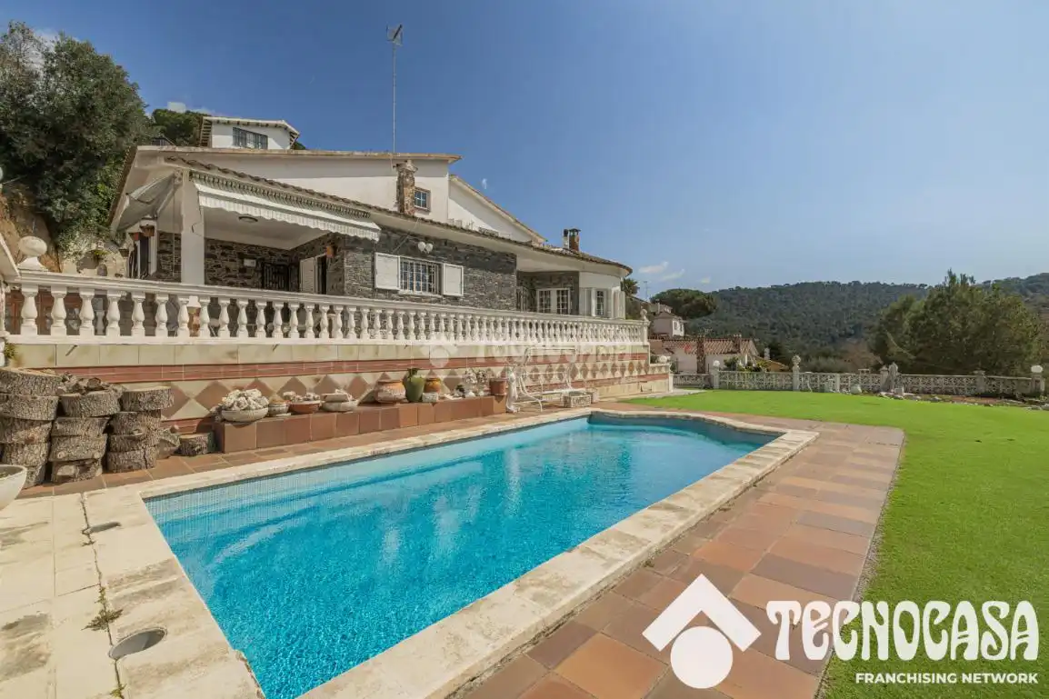 Piscina de Casa o chalet en venta en Argentona con Aire acondicionado y Terraza