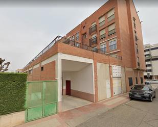 Vista exterior de Garatge en venda en  Logroño