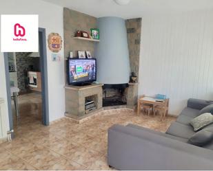 Sala d'estar de Casa o xalet en venda en Sant Pere de Torelló amb Aire condicionat, Calefacció i Traster