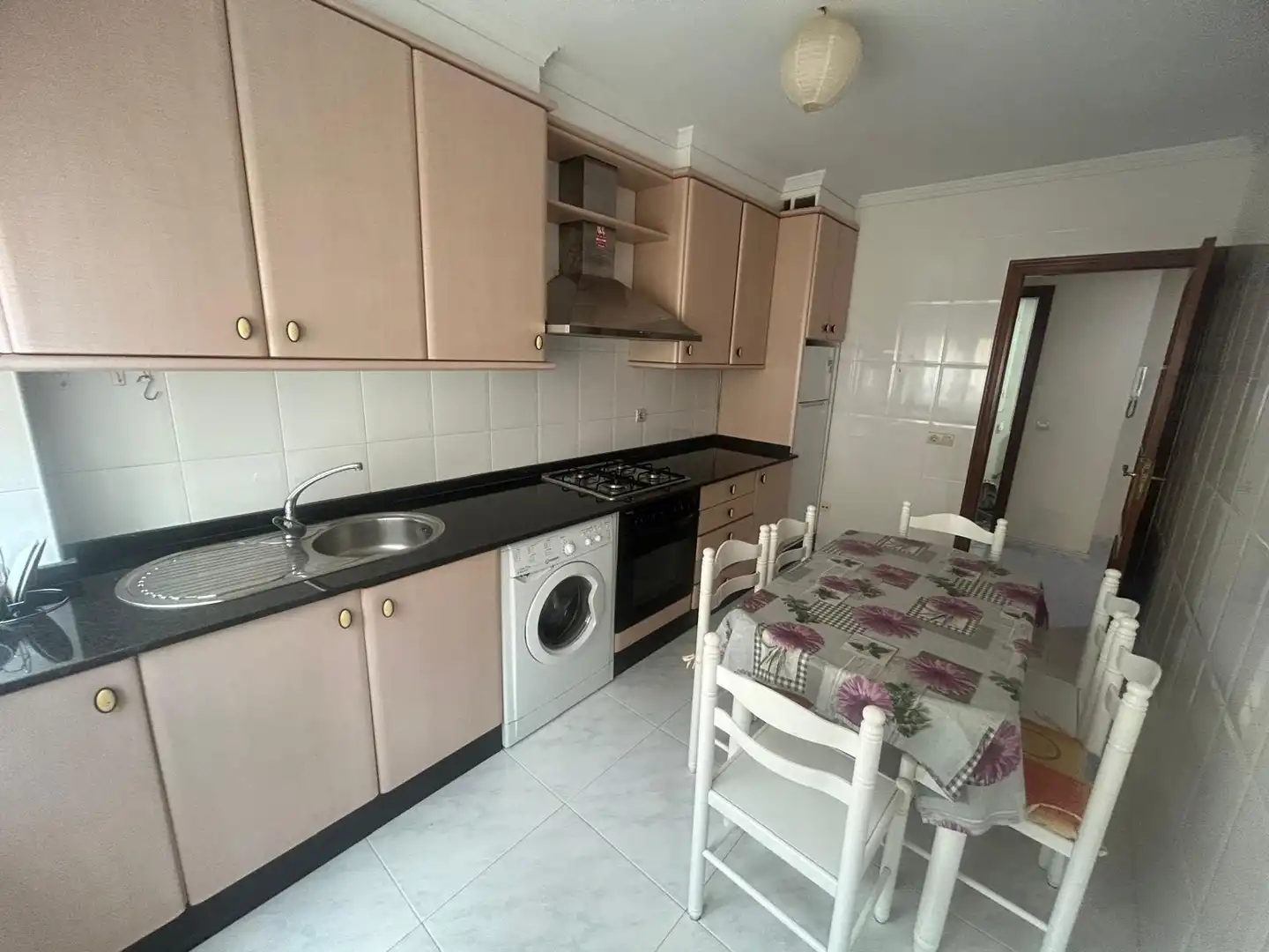 Kitchen of Flat for rent in A Pobra do Caramiñal  with Furnished