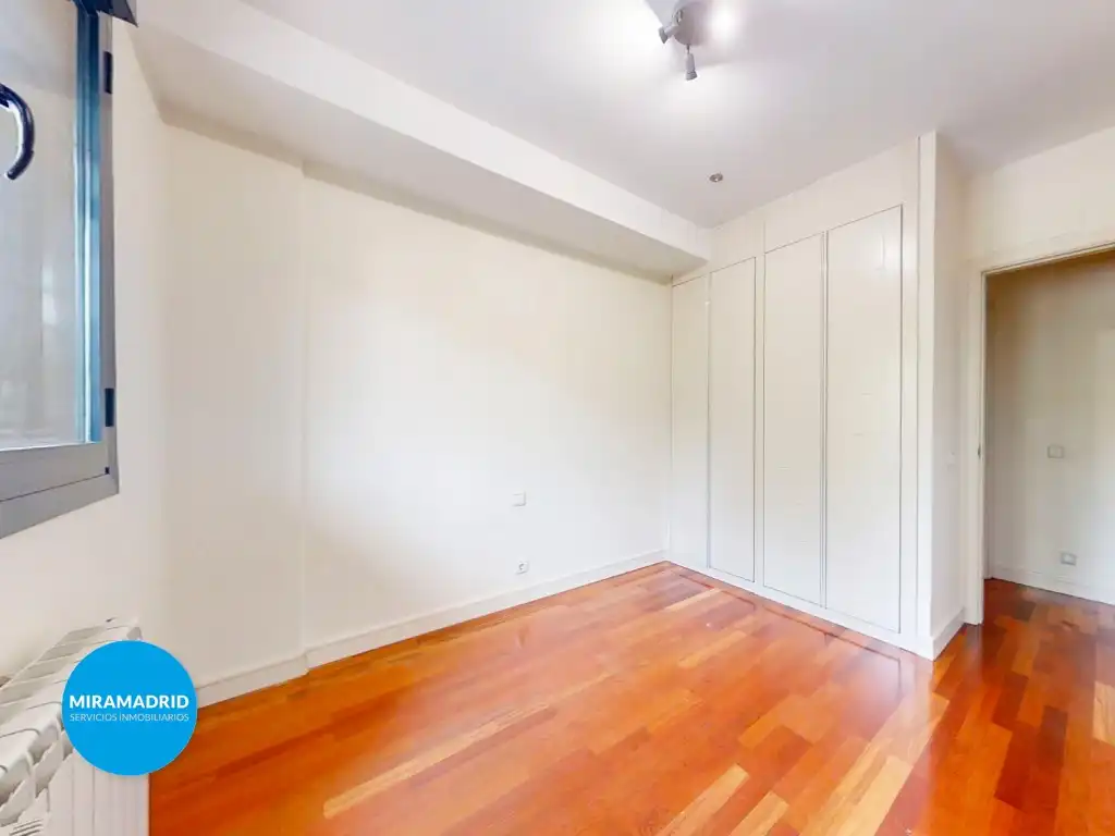 Casa adosada en venta en Paracuellos de Jarama con Aire acondicionado