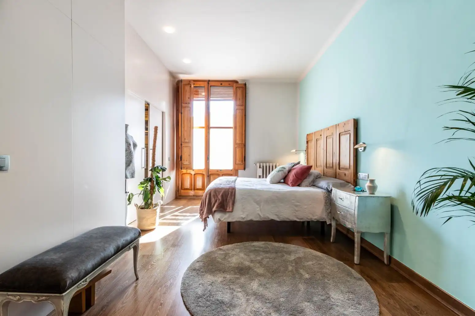 Habitación de Casa adosada en venta en Terrassa con Calefacción, Parquet y Terraza
