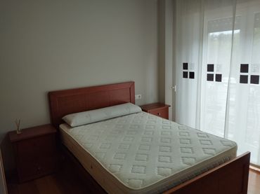 Appartamento con balcone in affitto a Rúa de Sempre en Galiza