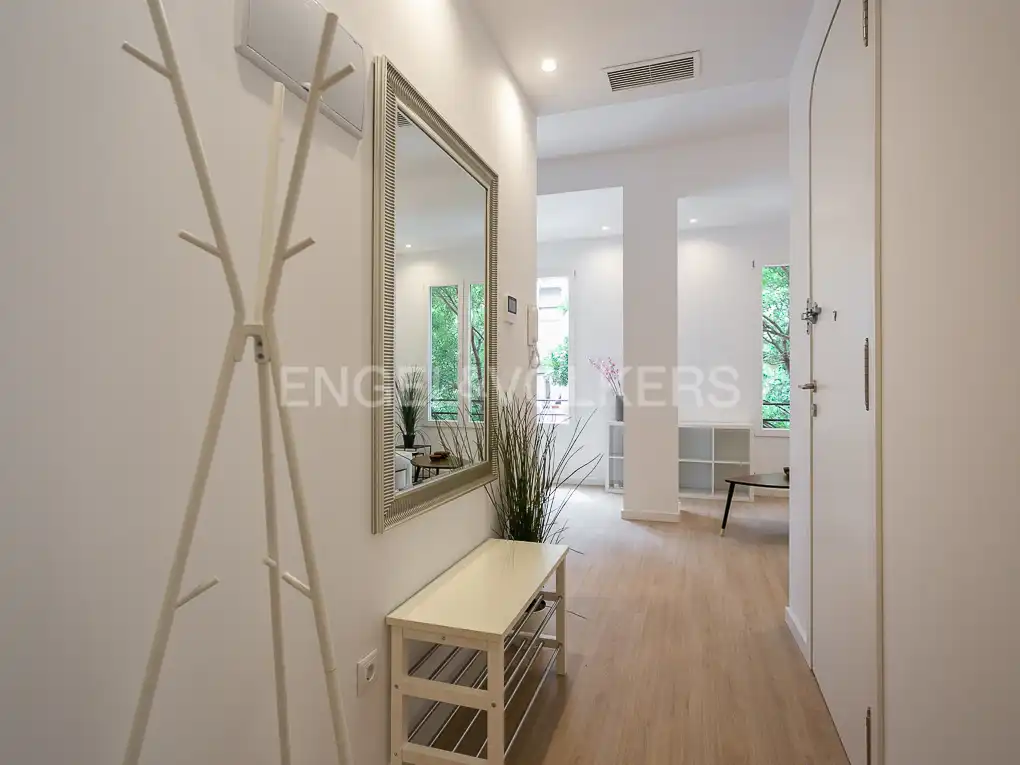 Wohnung zur Miete in Valencia mit Klimaanlage, Heizung und Parkett