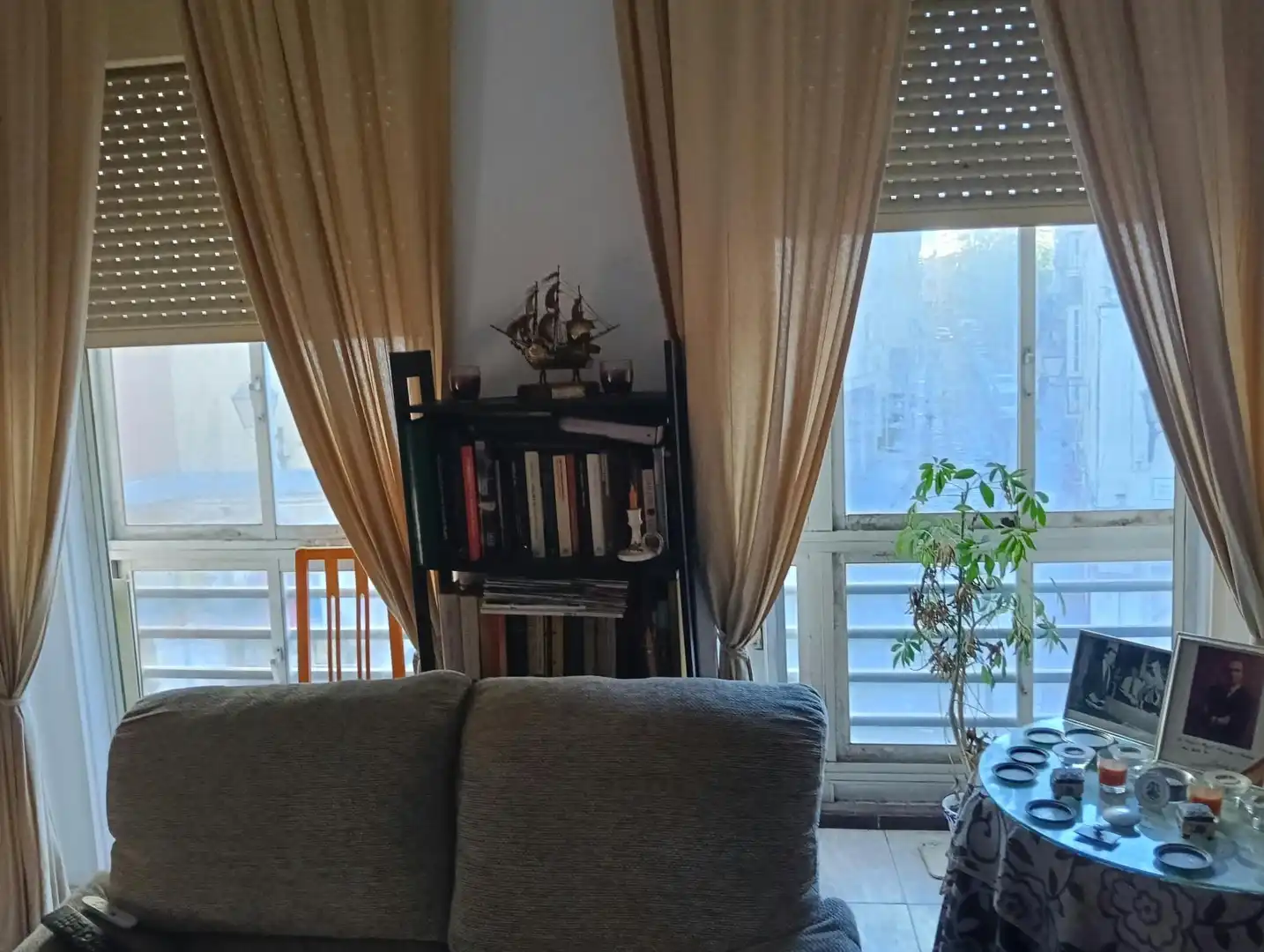 Sala d'estar de Pis en venda en La Caleta - La Viña