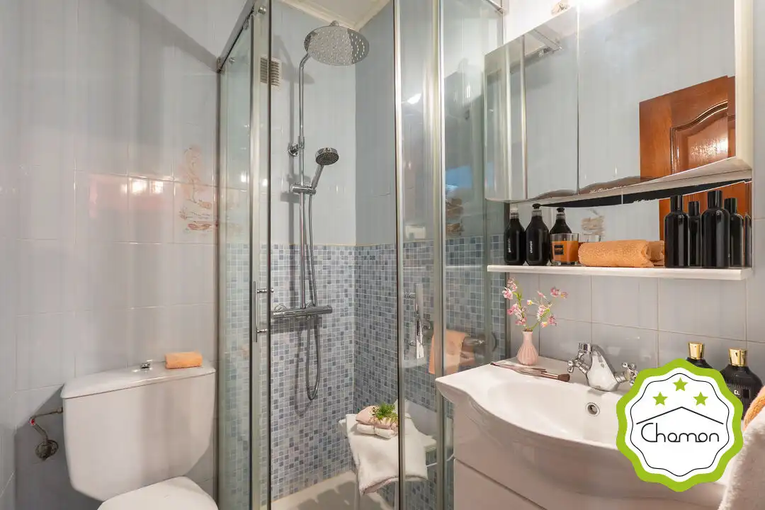 Baño de Piso en venta en Bilbao  con Calefacción, Amueblado y Balcón
