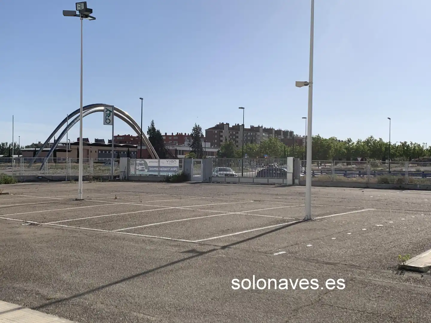 Aparcament de Nau industrial de lloguer en Zaragoza