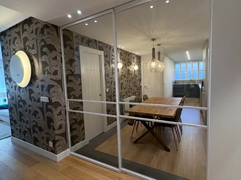 Comedor de Piso en venta en Getxo  con Terraza y Balcón