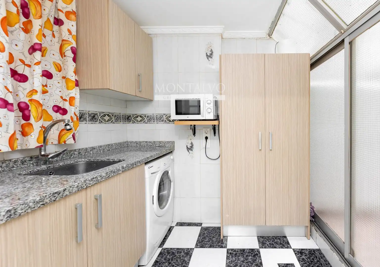 Küche von Wohnung zur Miete in Granada mit Terrasse und Möbliert