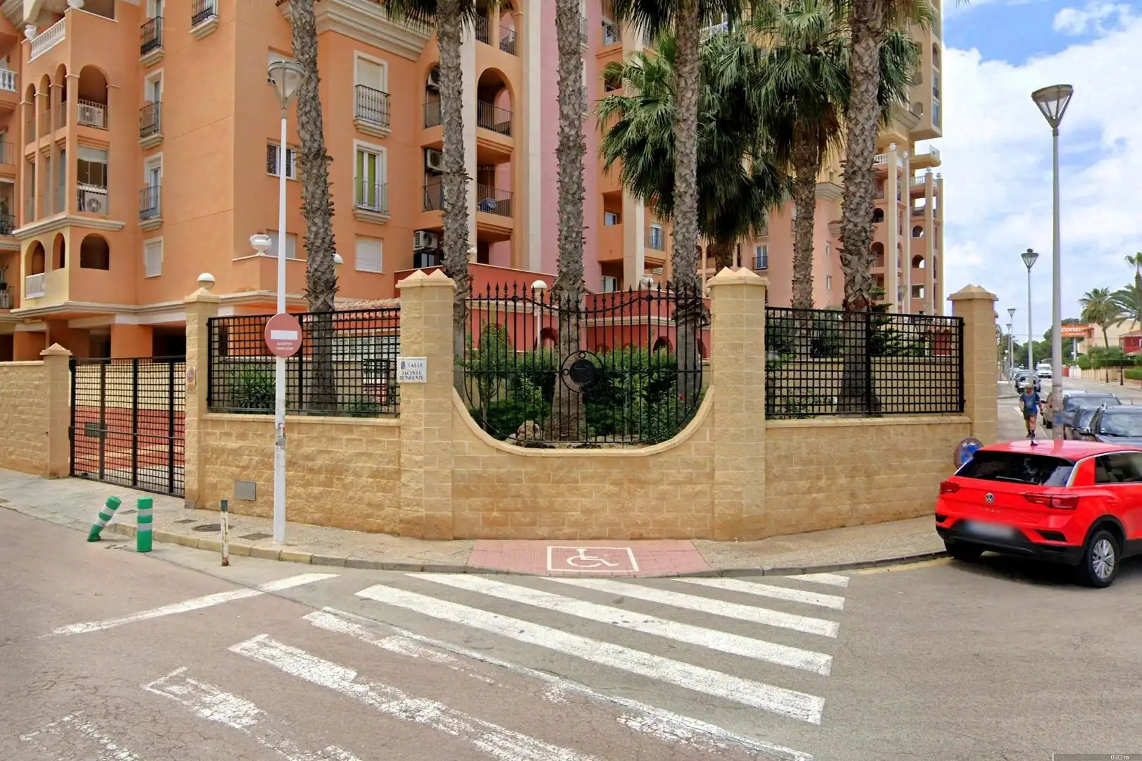 Apartament amb terrassa en venda a Avenida Av. Roentgen 5, imagen 29