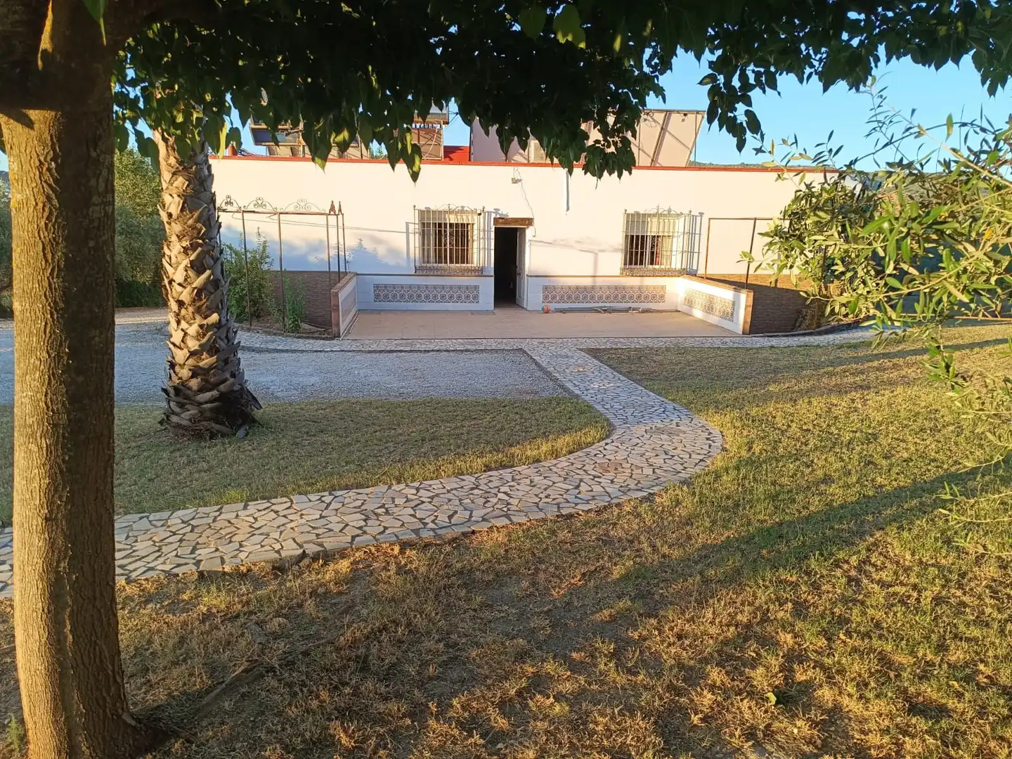 Jardí de Casa o xalet en venda en Sevilla amb Aire condicionat, Jardí privat i Terrassa