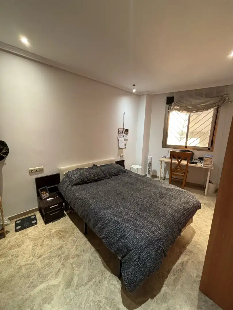 Habitación de Piso en venta en Ceuta con Amueblado, Horno y Lavadora