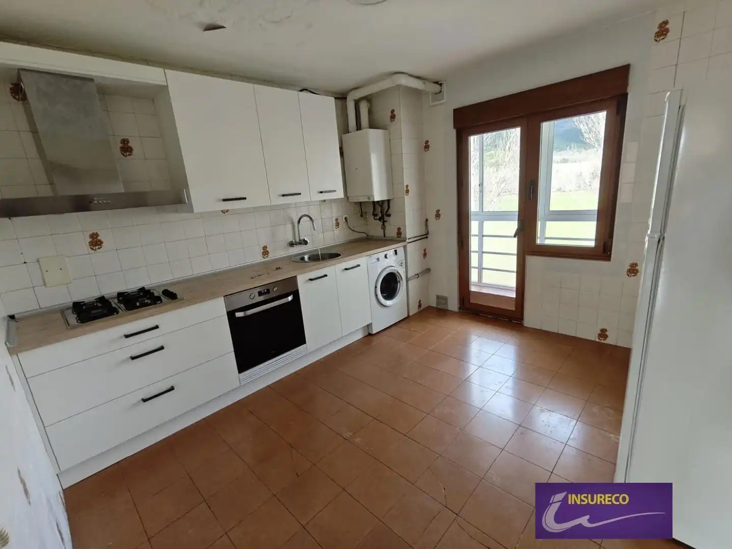 Cocina de Piso en venta en Boñar con Calefacción y Terraza