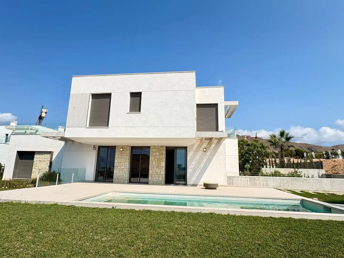 Casa con piscina in vendita a Golf Bahía, imagen 3
