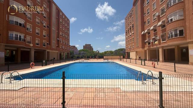 Piso en Venta en CALLE PINTOR RODES en Virgen del Remedio - Parque Lo Morant