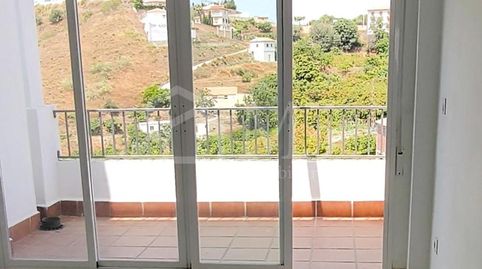 Foto 2 de Piso en venta en Sedella, Málaga