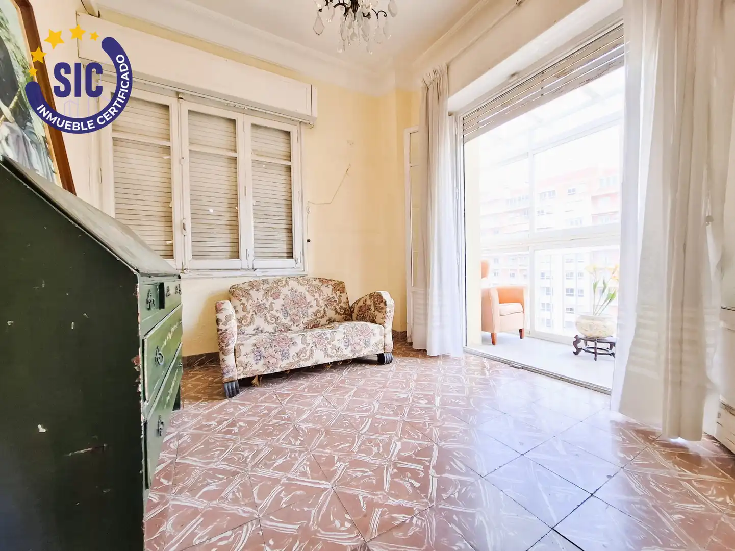 Living room of Flat for sale in Castellón de la Plana / Castelló de la Plana  with Air Conditioner and Balcony