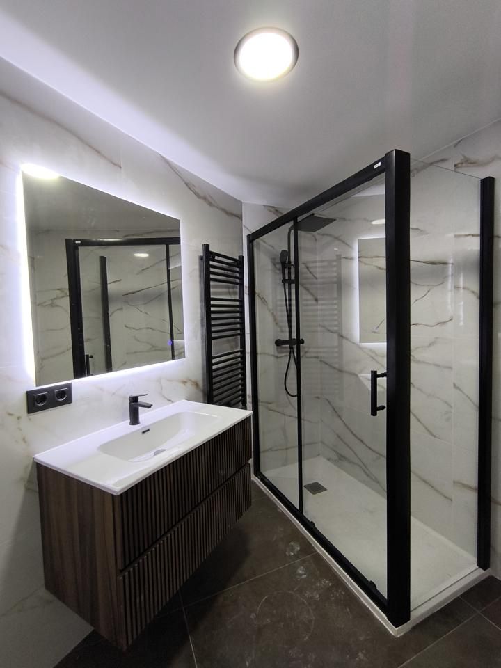 Bathroom of Flat for sale in  Zaragoza Capital  with Air Conditioner, Heating and Terrace