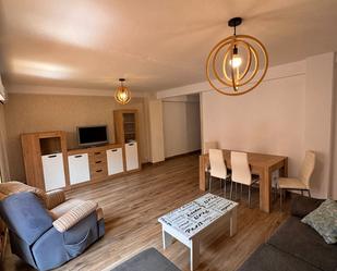 Sala d'estar de Pis de lloguer en Elche / Elx amb Aire condicionat, Moblat i Balcó