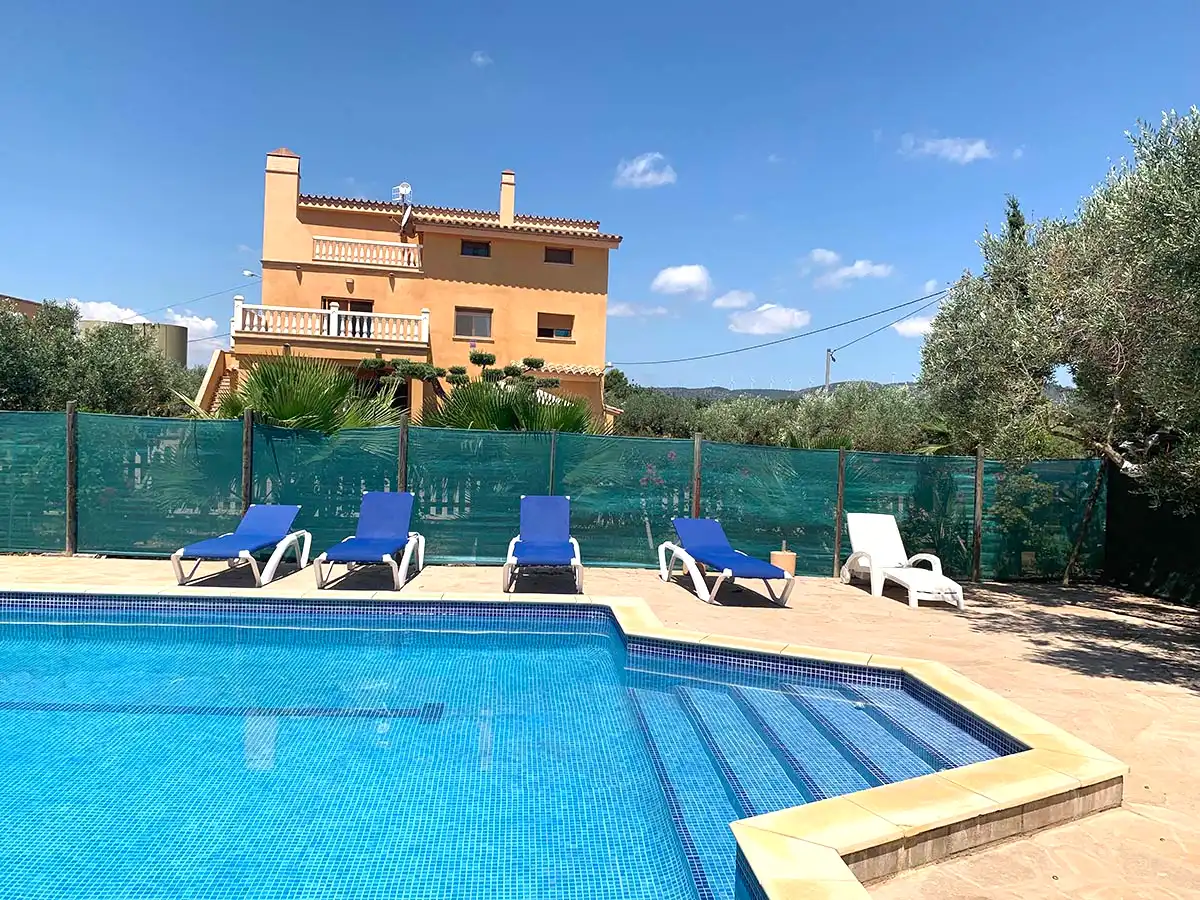 Piscina de Finca rústica en venda en Camarles amb Aire condicionat, Calefacció i Jardí privat
