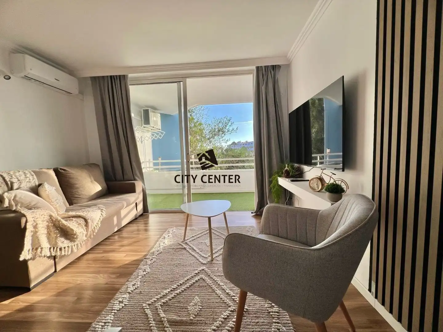 Sala d'estar de Estudi en venda en San Miguel de Abona amb Aire condicionat, Moblat i Balcó