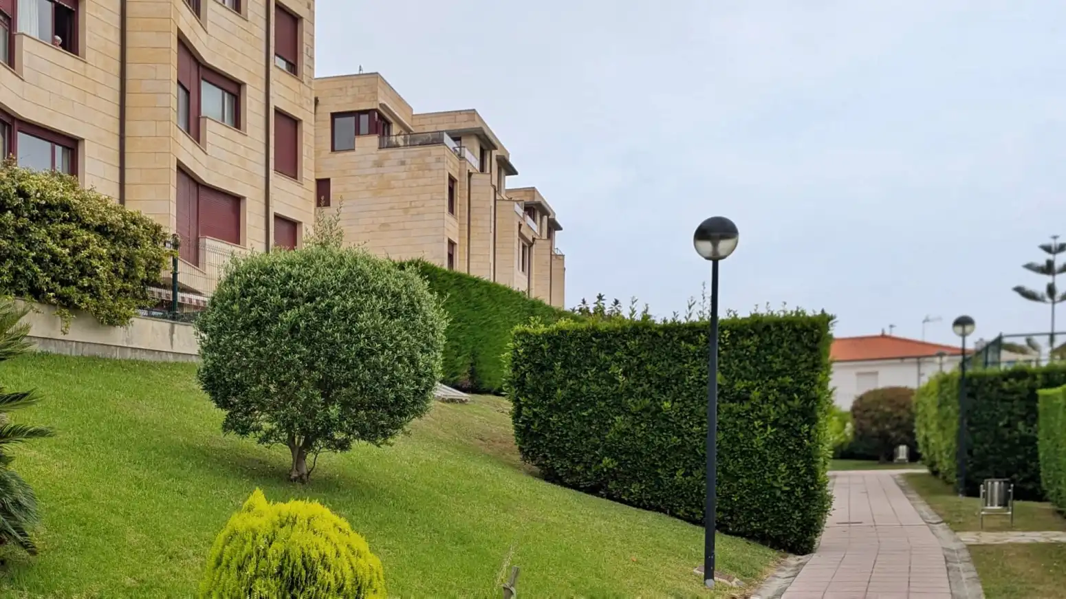 Vista exterior de Ático en venta en Santander con Calefacción, Jardín privado y Parquet