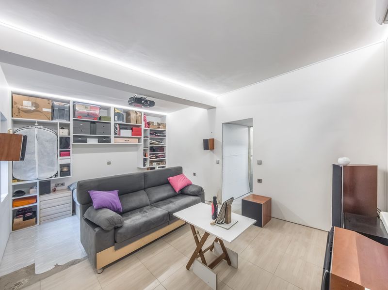 Living room of Flat for sale in  Madrid Capital  with Air Conditioner
