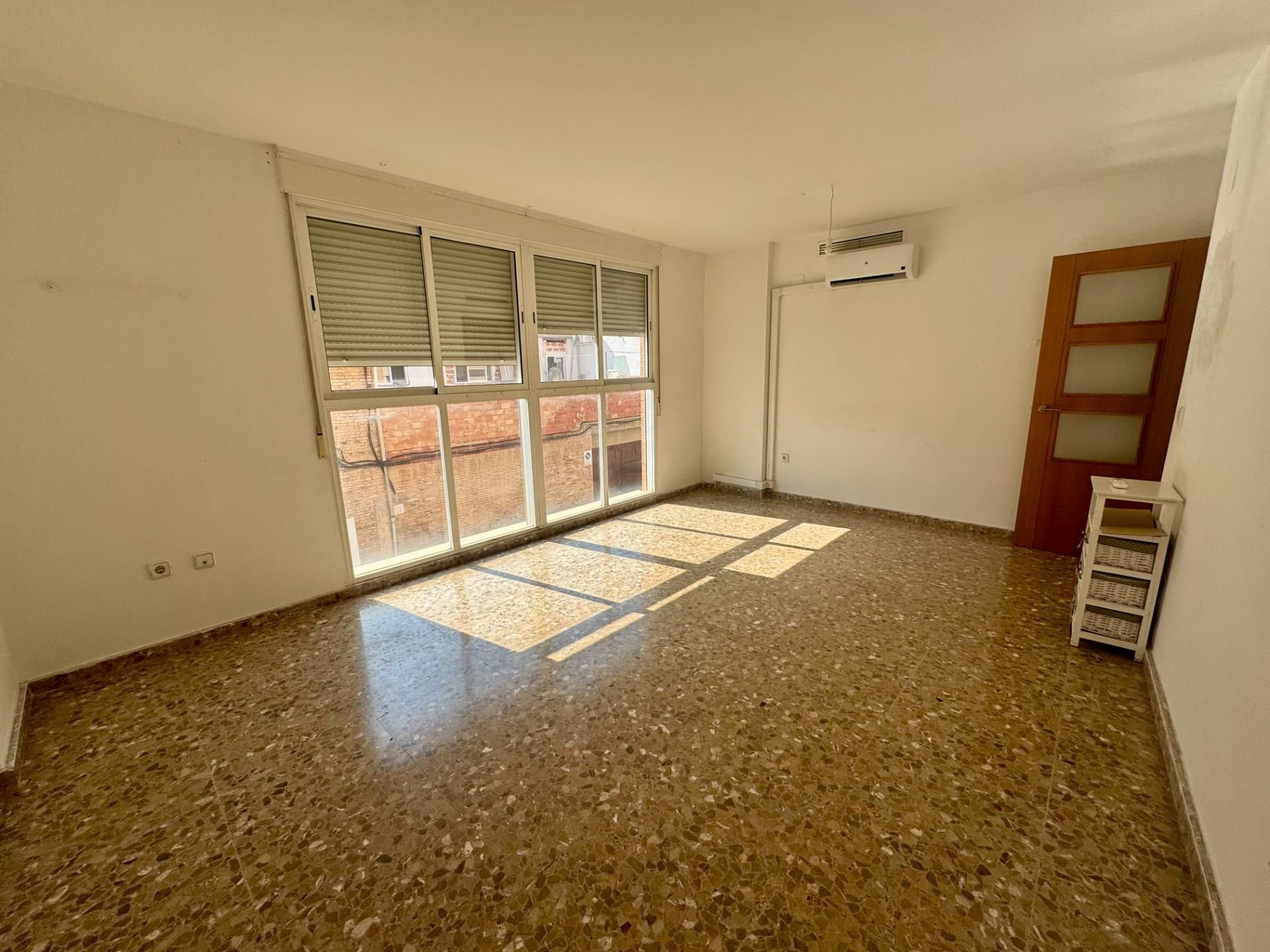 Pis en venda a Avenida paiporta, Benetússer