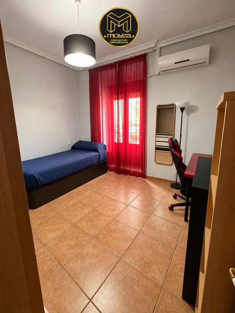 Casa amb terrassa en venda a Centro ciudad, imagen 9