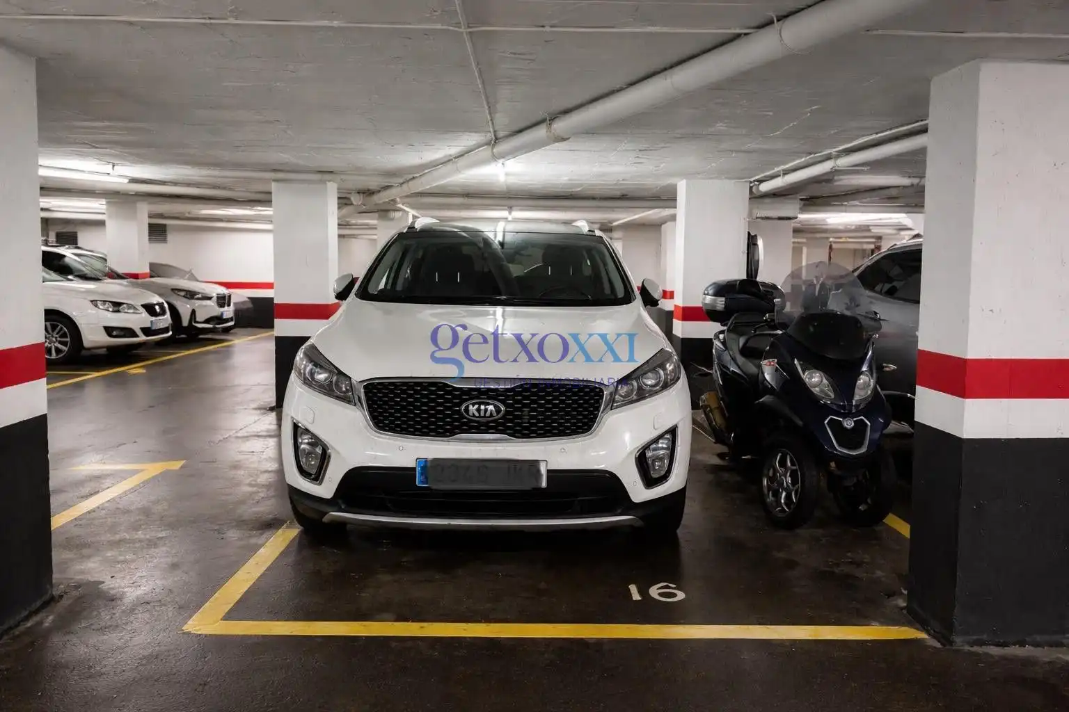 Parking de Piso en venta en Leioa con Calefacción, Terraza y Trastero