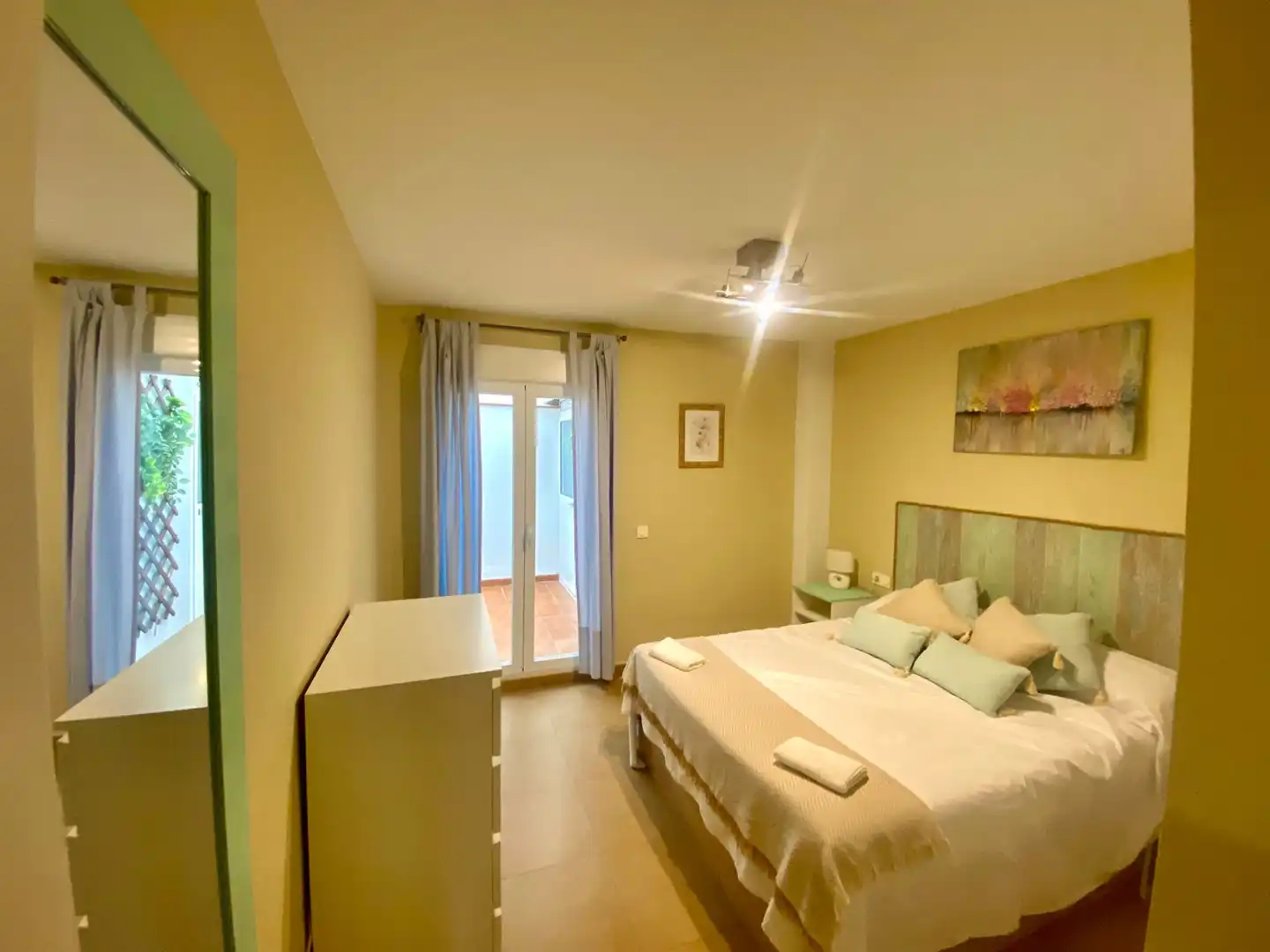 Schlafzimmer von Wohnung zur Miete in Ronda mit Möbliert