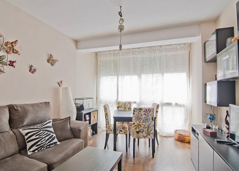 Dormitori de Pis en venda en Motril amb Parquet