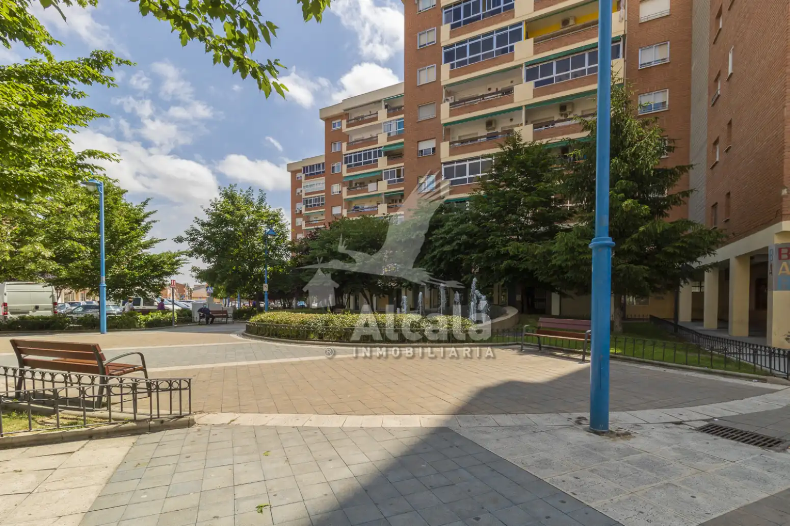 Vista exterior de Piso en venta en Azuqueca de Henares con Aire acondicionado, Jardín privado y Domótica