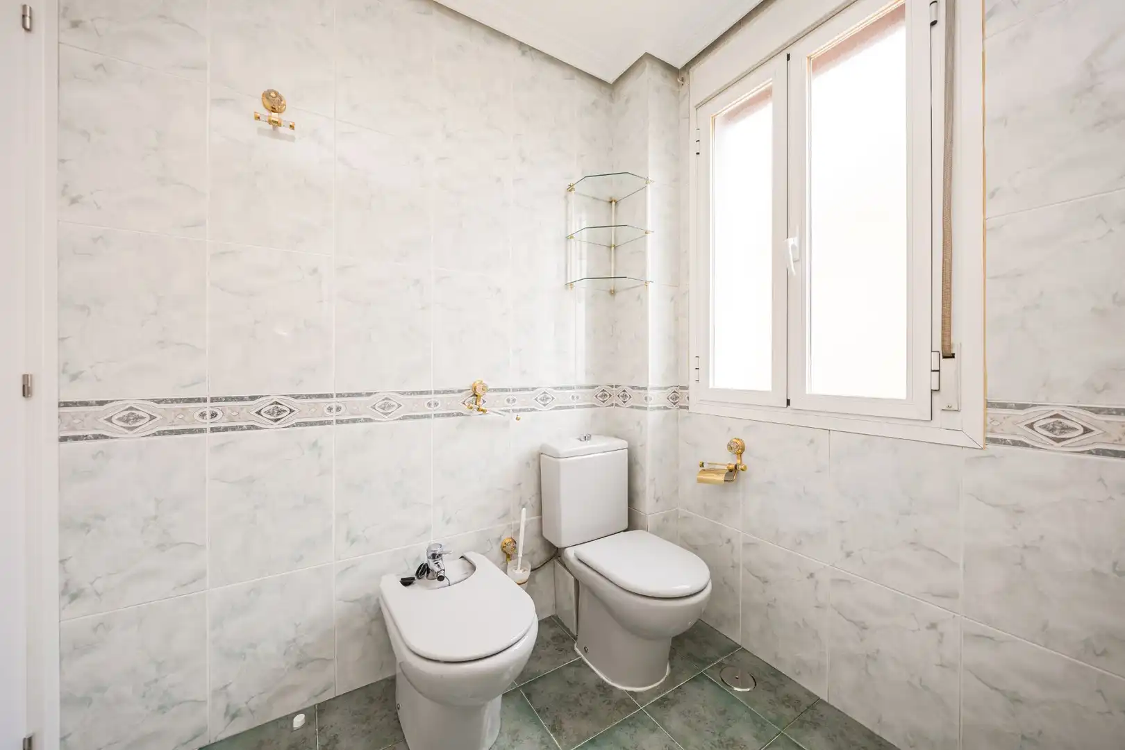 Baño de Piso en venta en Madrid con Aire acondicionado, Calefacción y Terraza