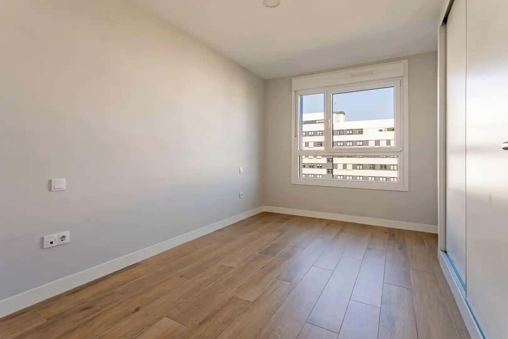 Piso con piscina en venta en Avenida de Juan Antonio Samaranch 51, imagen 6