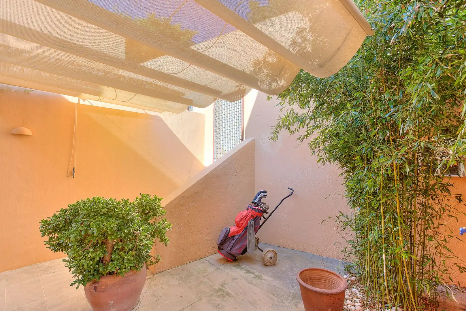 Terrassa de Casa adosada en venda en Santa Eulària des Riu amb Aire condicionat, Calefacció i Jardí privat